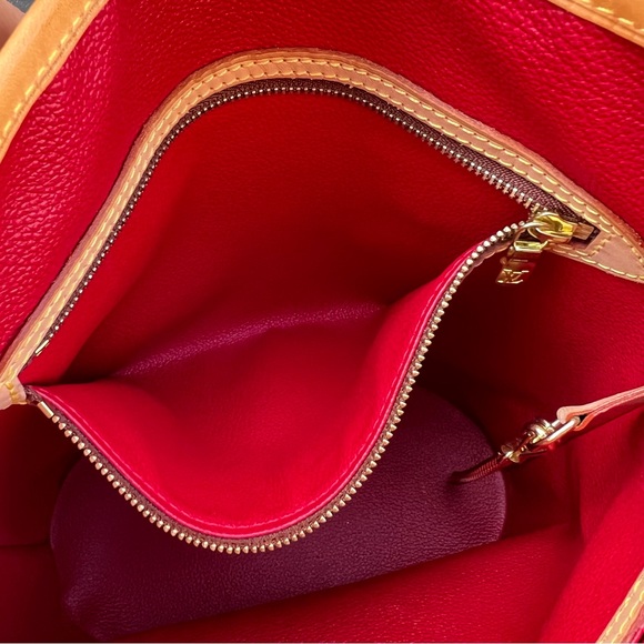 🍒 Louis Vuitton Takashi Murakami Cerises Cherry Bucket Bag - Picture 17 of 17